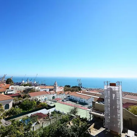 Tagus Sunrise In By Innkeeper * リスボン